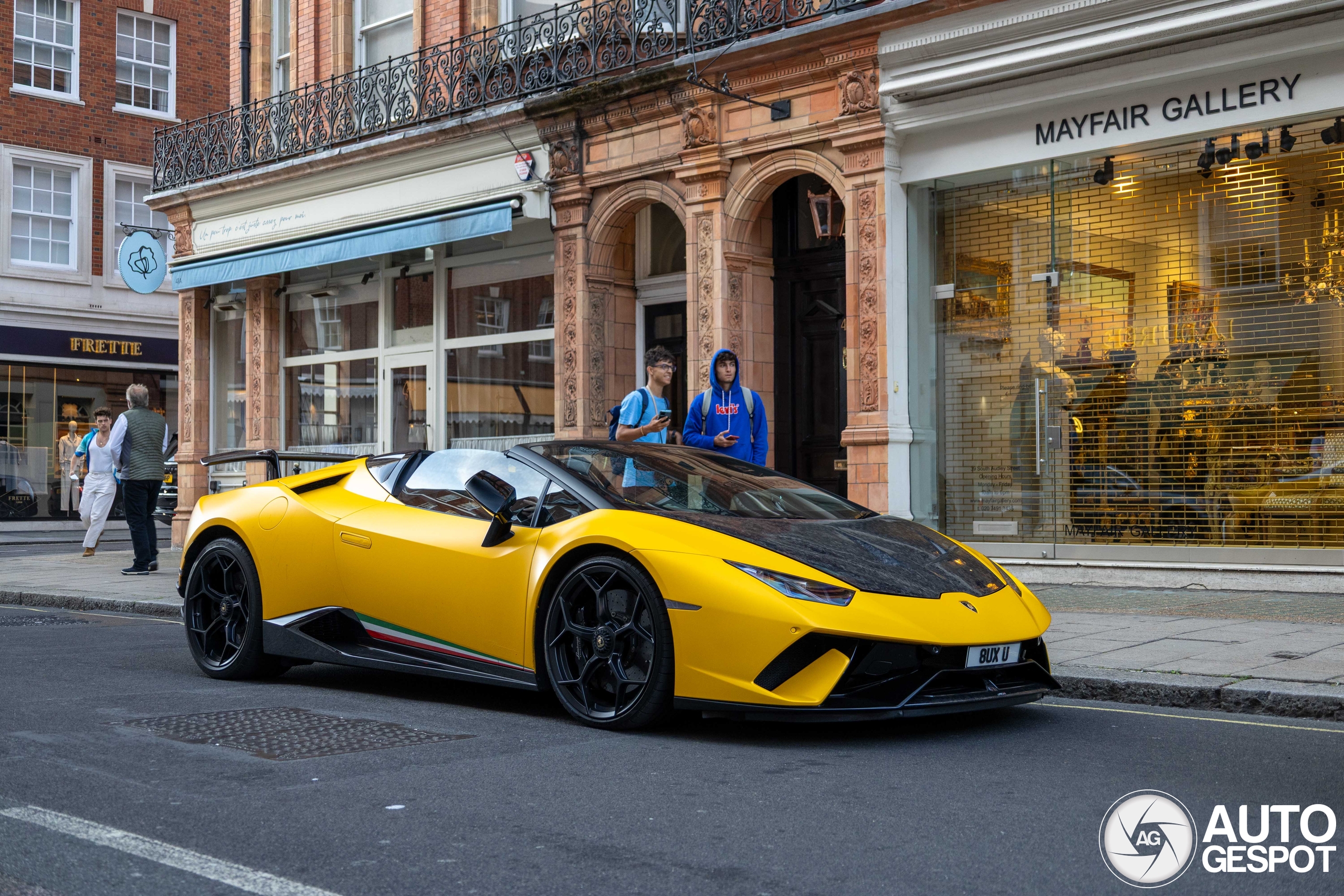 Lamborghini Huracán LP640-4 Performante Spyder