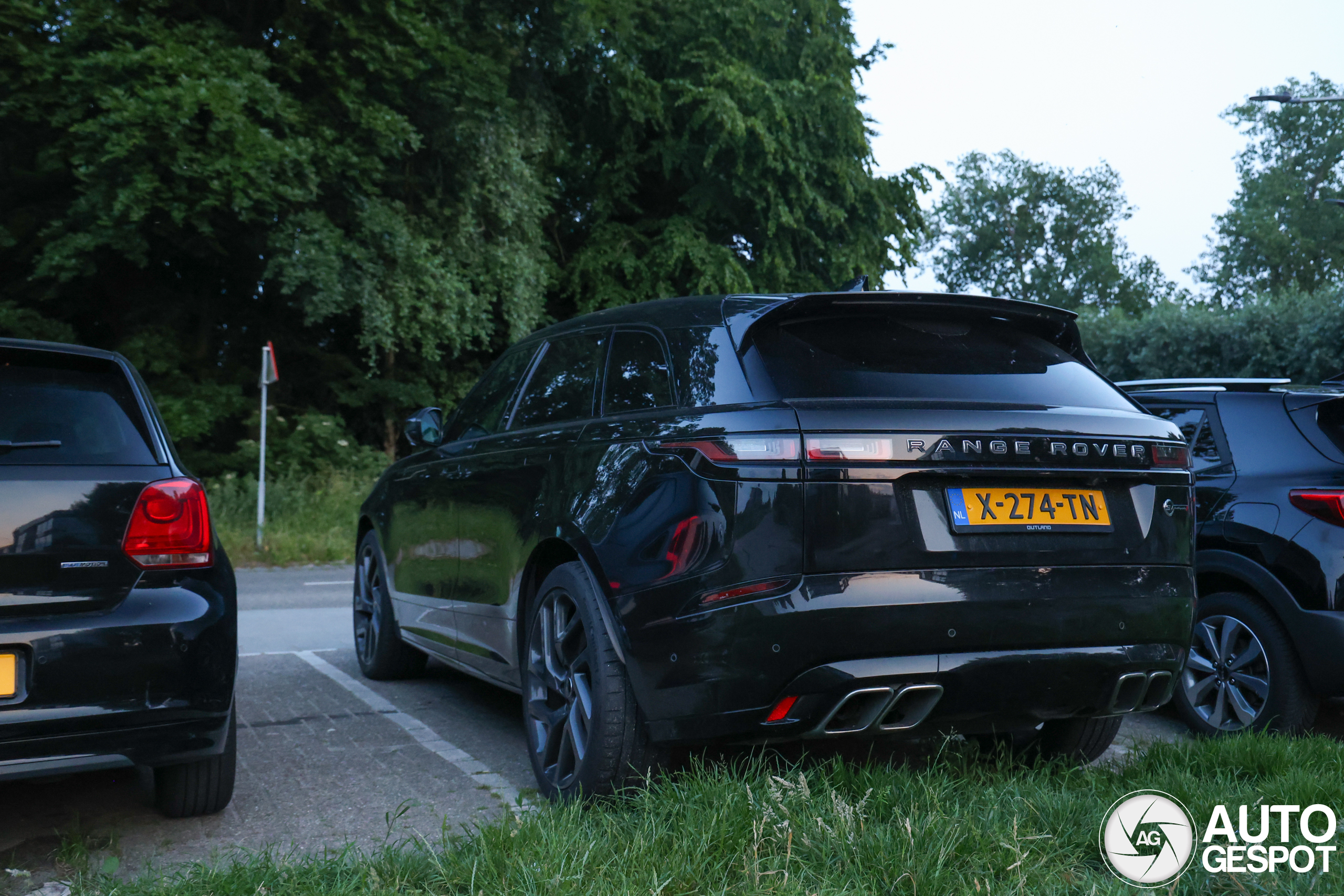 Land Rover Range Rover Velar SVAutobiography