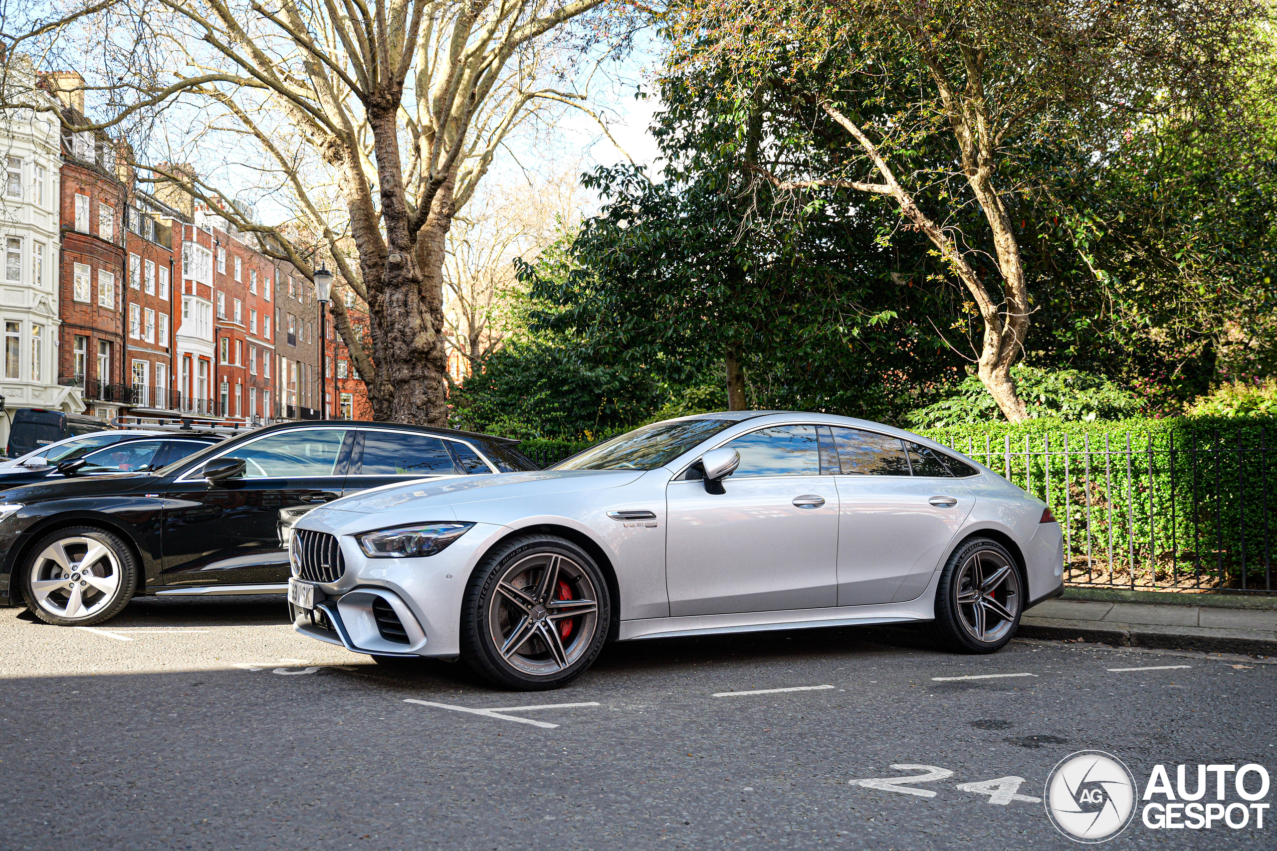 Mercedes-AMG GT 63 X290