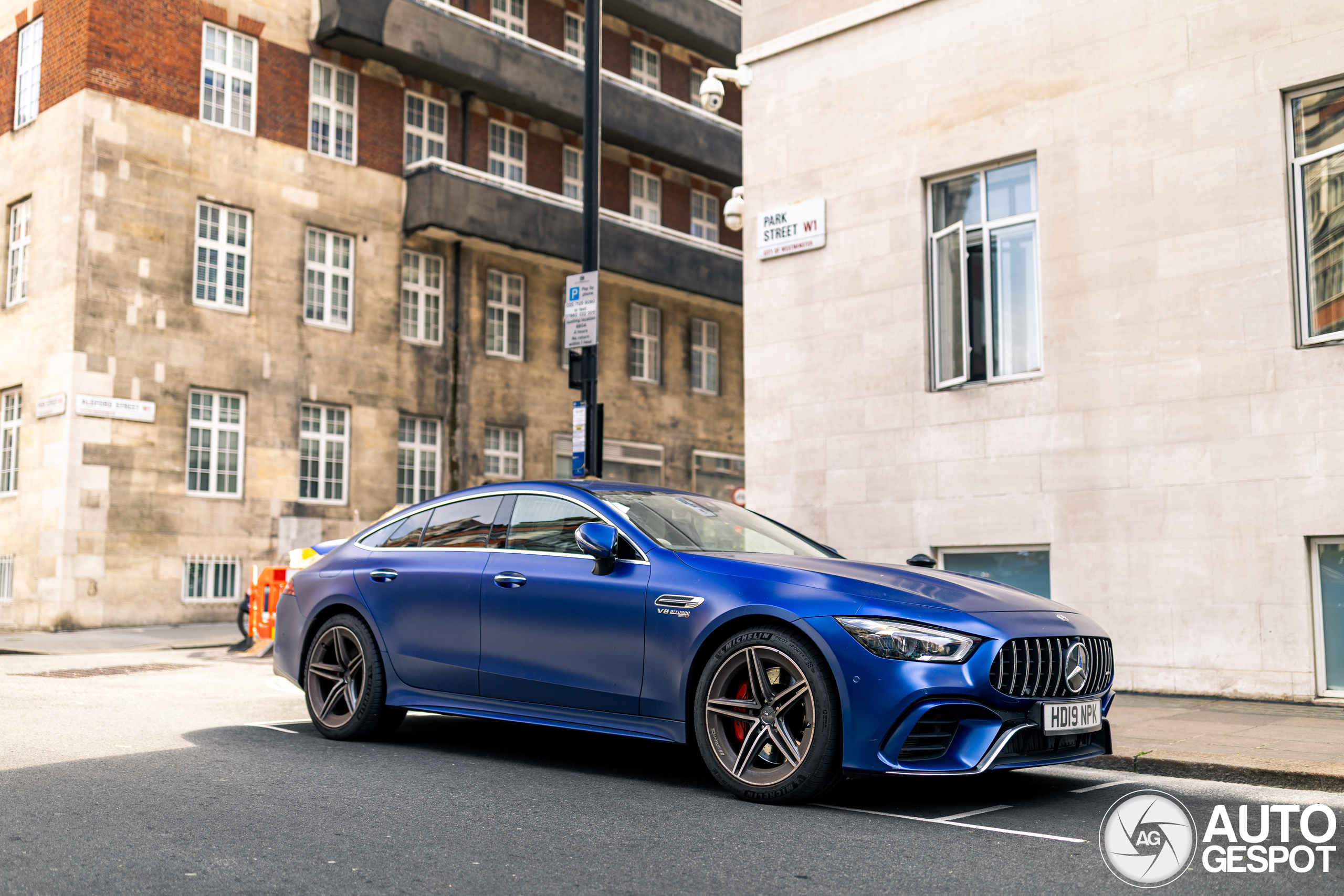 Mercedes-AMG GT 63 X290