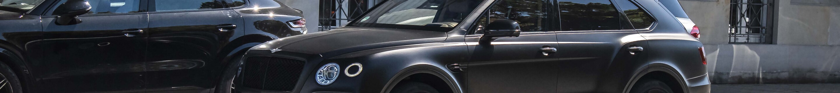 Bentley Bentayga V8