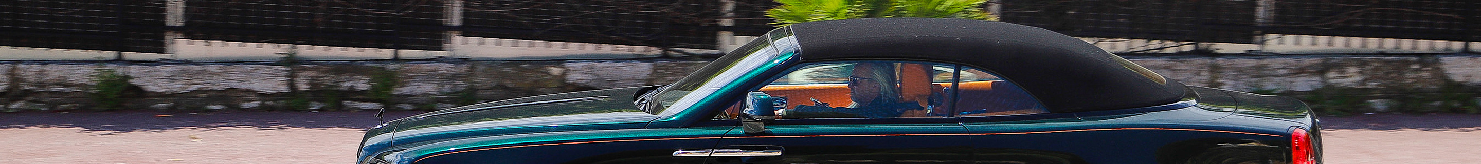 Rolls-Royce Dawn Black Badge