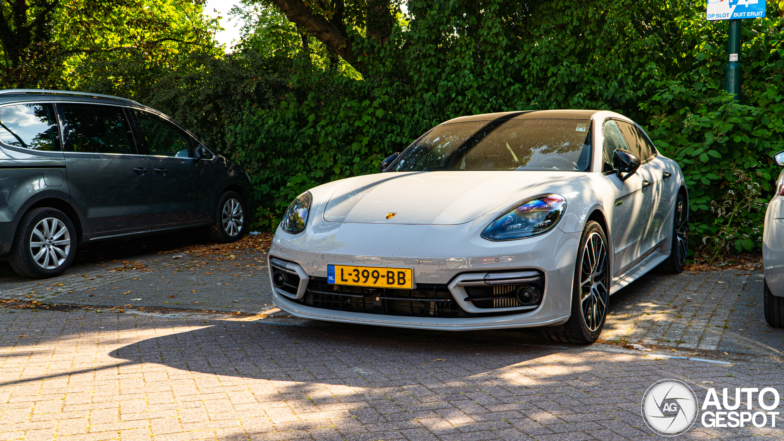 Porsche 971 Panamera Turbo S E-Hybrid Sport Turismo MkII