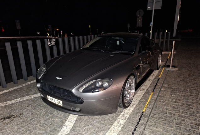 Aston Martin V8 Vantage