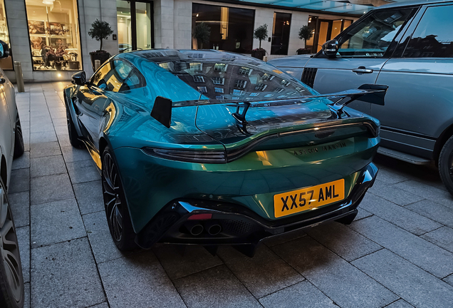Aston Martin V8 Vantage Formula 1 Edition