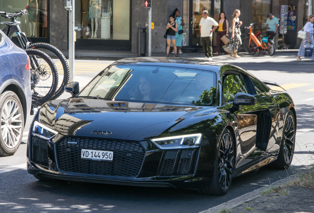 Audi R8 V10 Plus 2015
