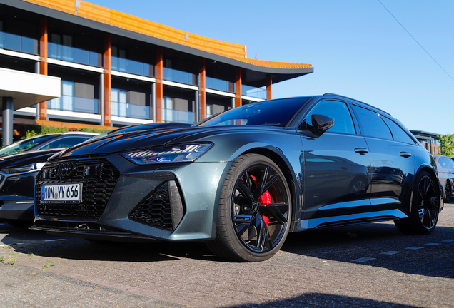 Audi RS6 Avant C8