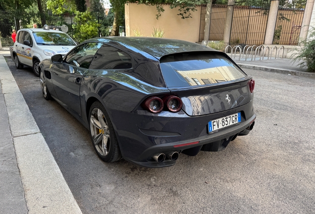Ferrari GTC4Lusso