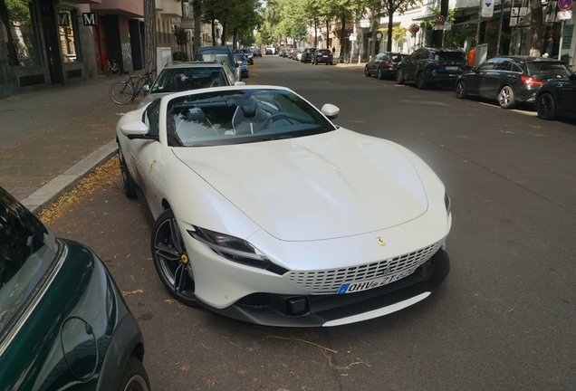 Ferrari Roma Spider