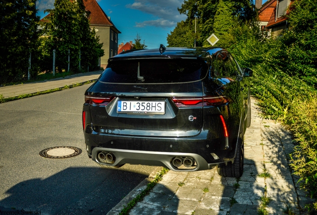Jaguar F-PACE SVR 2021