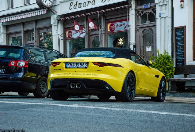 Jaguar F-TYPE P380 AWD Convertible