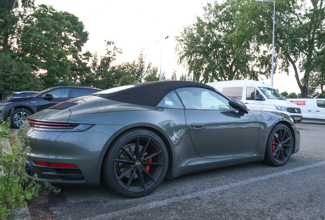 Porsche 992 Carrera S Cabriolet