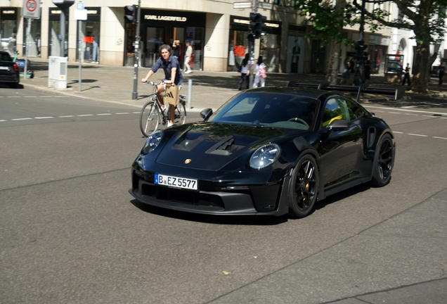 Porsche 992 GT3 RS MkI Weissach Package