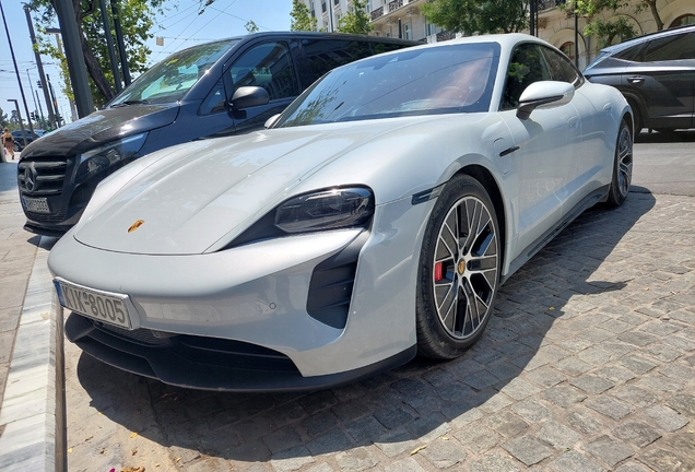 Porsche Taycan GTS