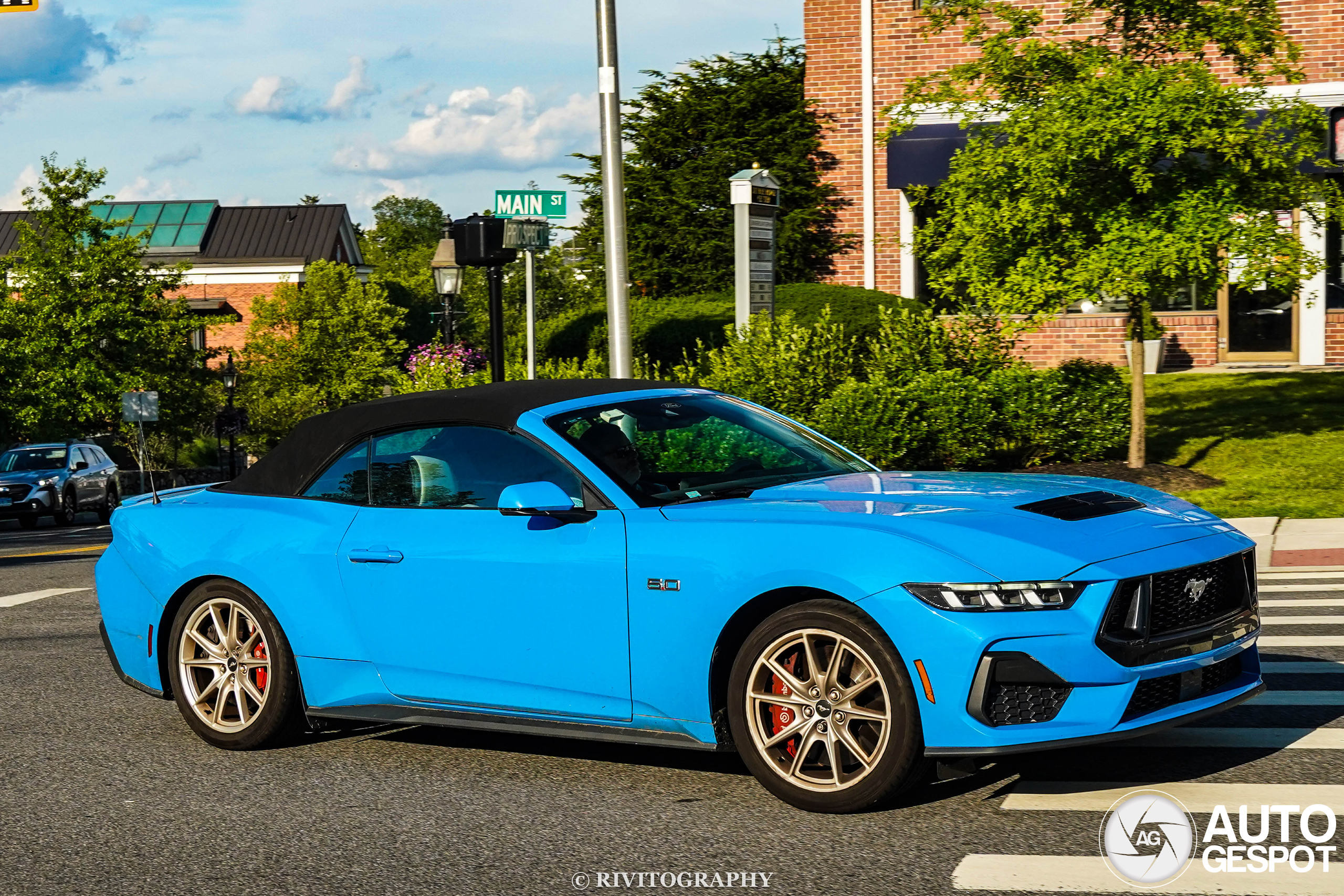 Ford Mustang GT Convertible 2024