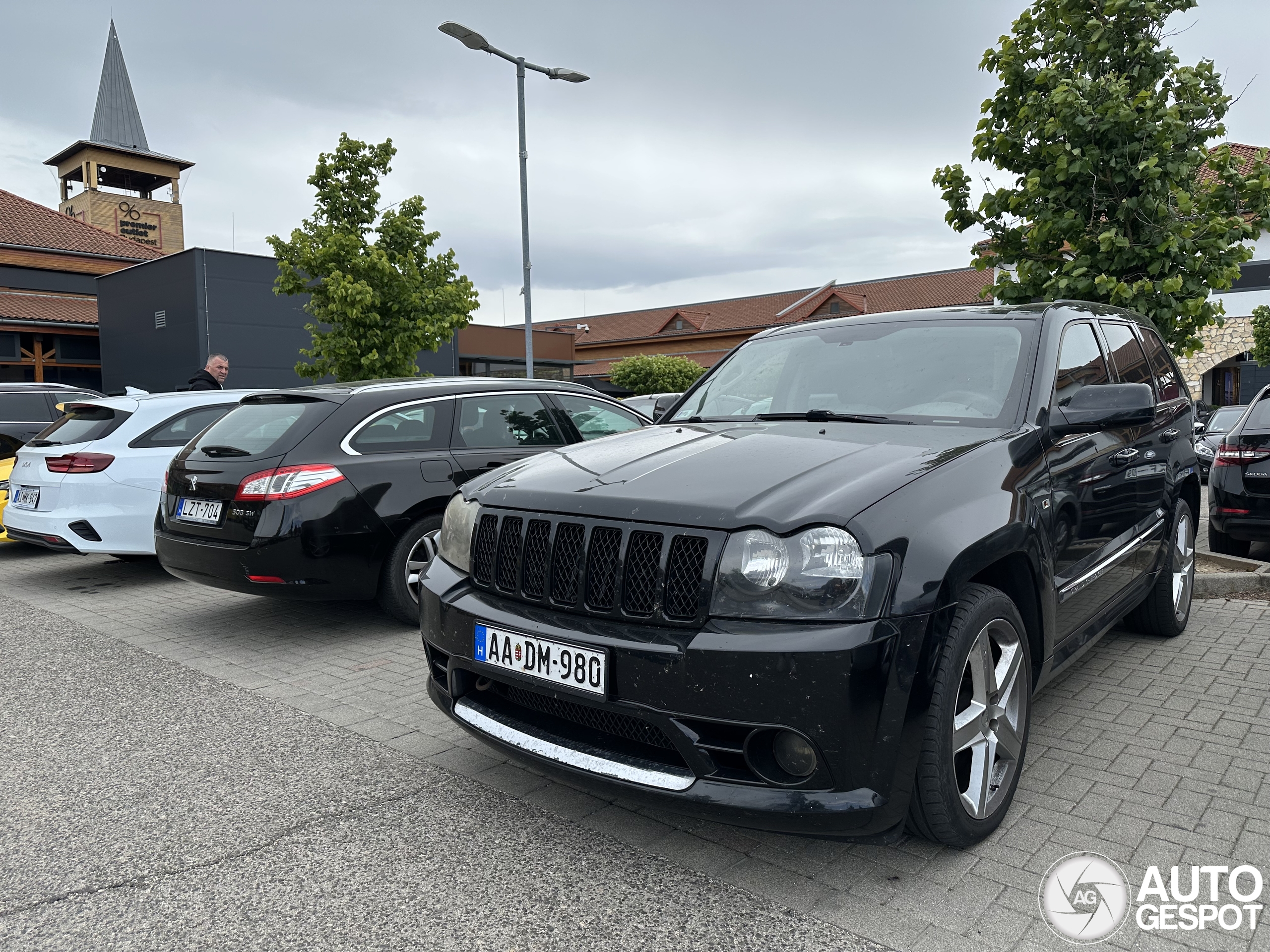 Jeep Grand Cherokee SRT-8 2005