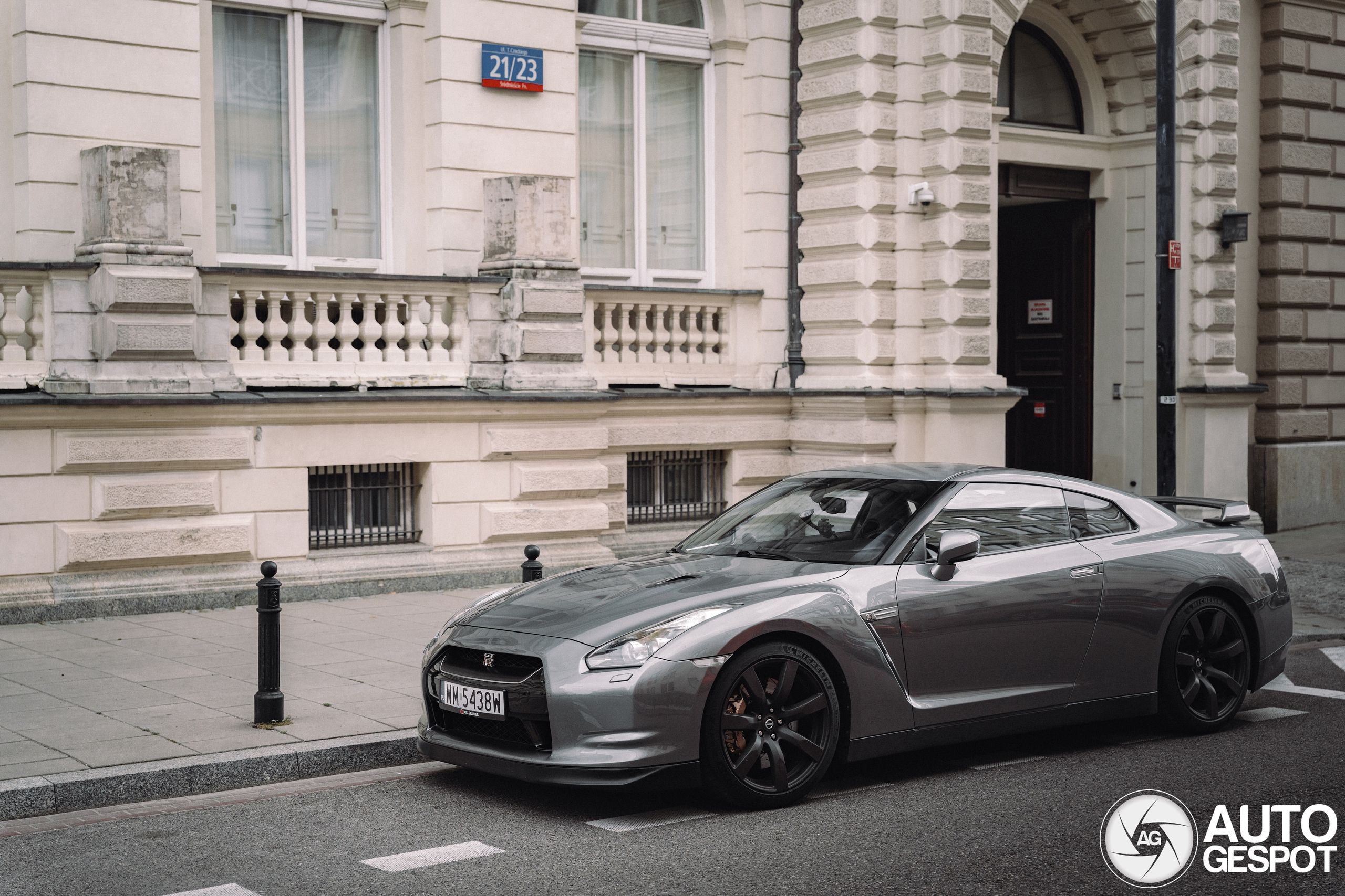 Nissan GT-R