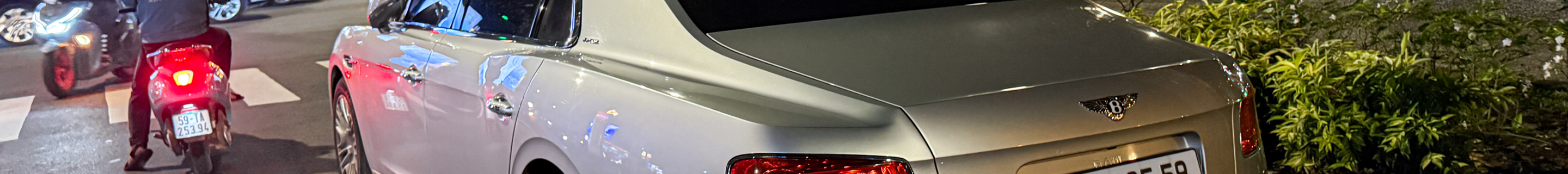 Bentley Flying Spur W12