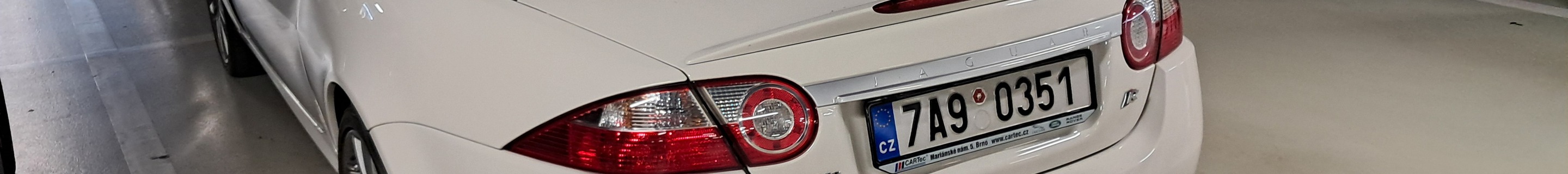 Jaguar XKR Convertible 2006