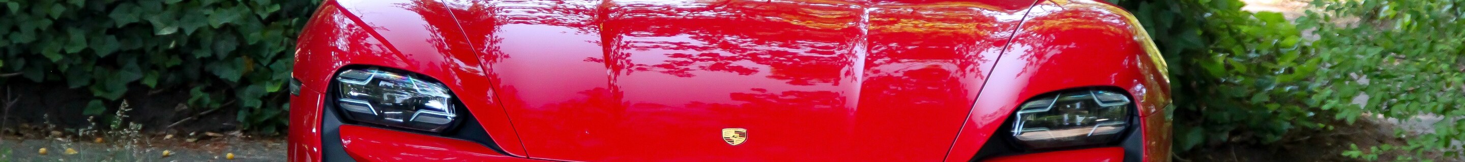 Porsche Taycan GTS Sport Turismo