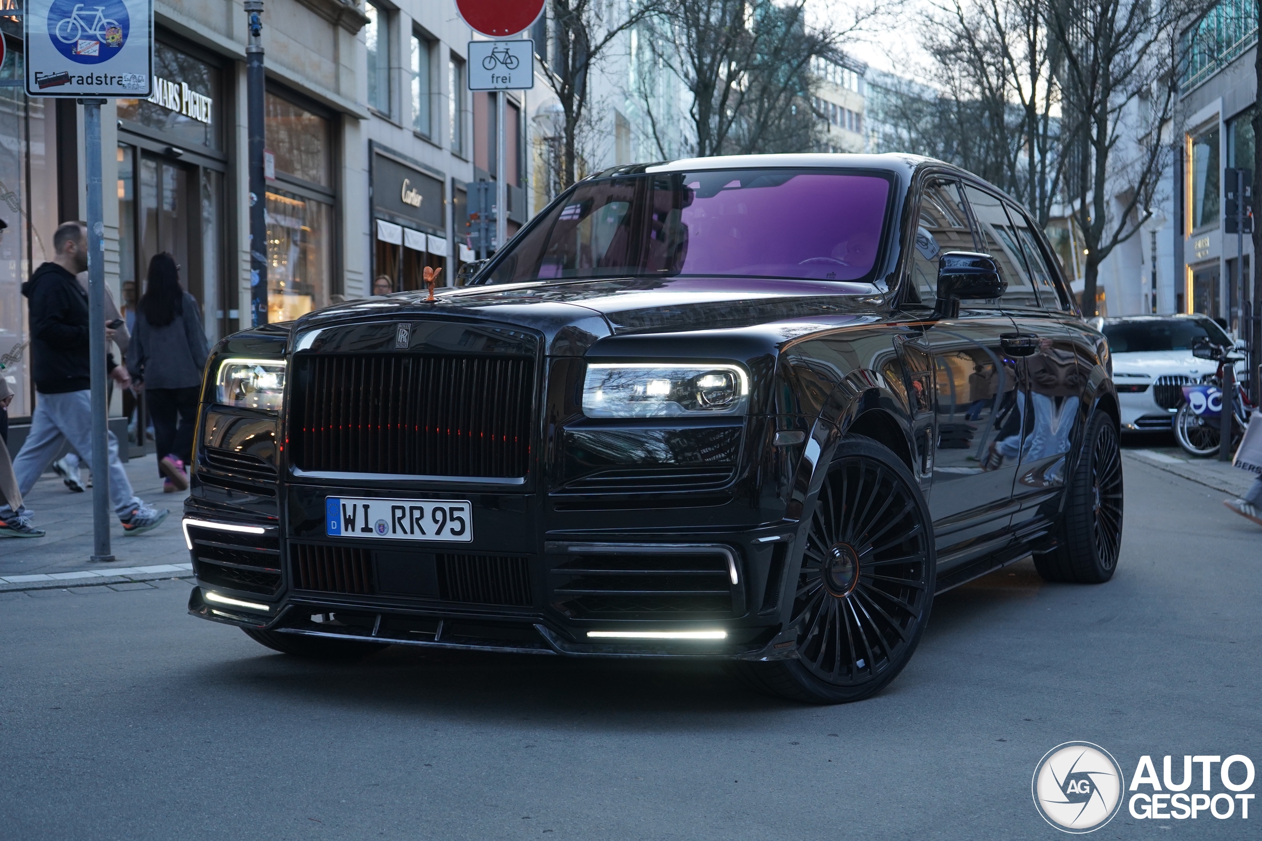 Rolls-Royce Cullinan Mansory Wide Body