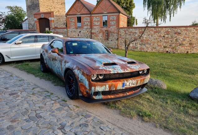 Dodge Challenger SRT Hellcat Widebody