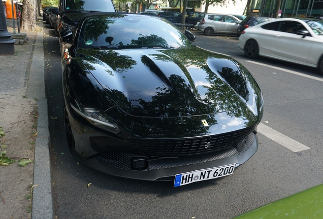 Ferrari Roma Spider