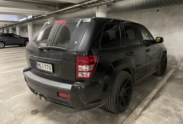 Jeep Grand Cherokee SRT-8 2005