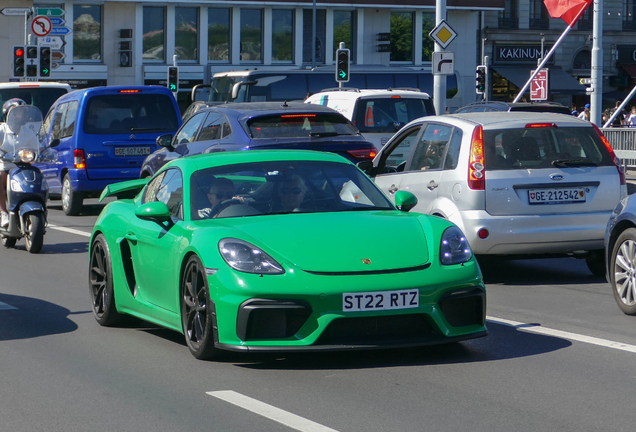 Porsche 718 Cayman GT4