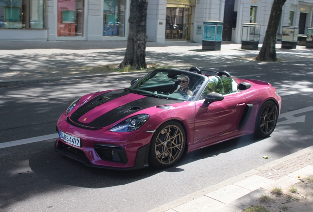 Porsche 718 Spyder RS Weissach Package