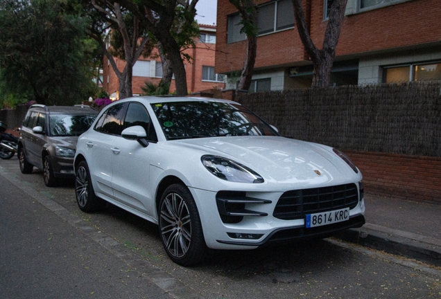 Porsche 95B Macan Turbo