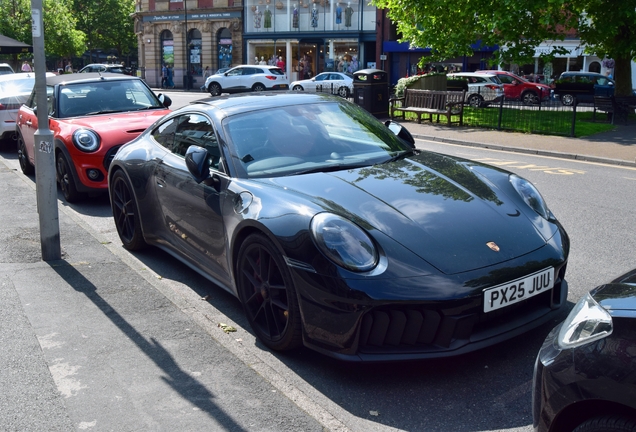 Porsche 992 Carrera 4 GTS MkII