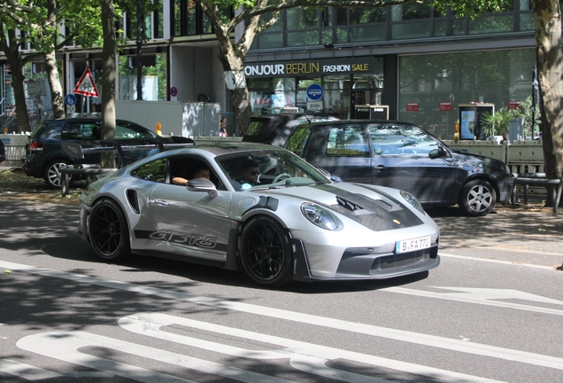 Porsche 992 GT3 RS MkI Weissach Package