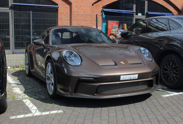 Porsche 992 S/T