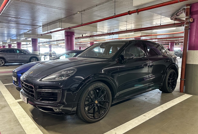Porsche Cayenne Coupé Turbo S E-Hybrid
