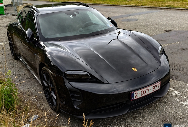 Porsche Taycan GTS Sport Turismo