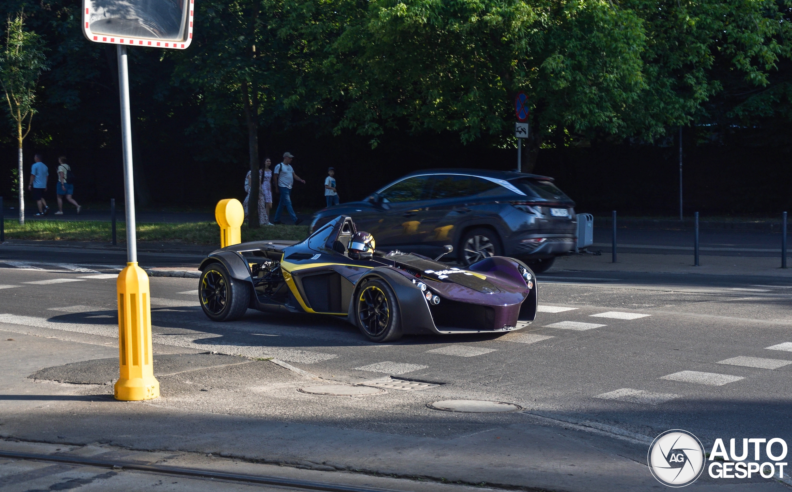 Een BAC Mono koop je niet voor de gezelligheid