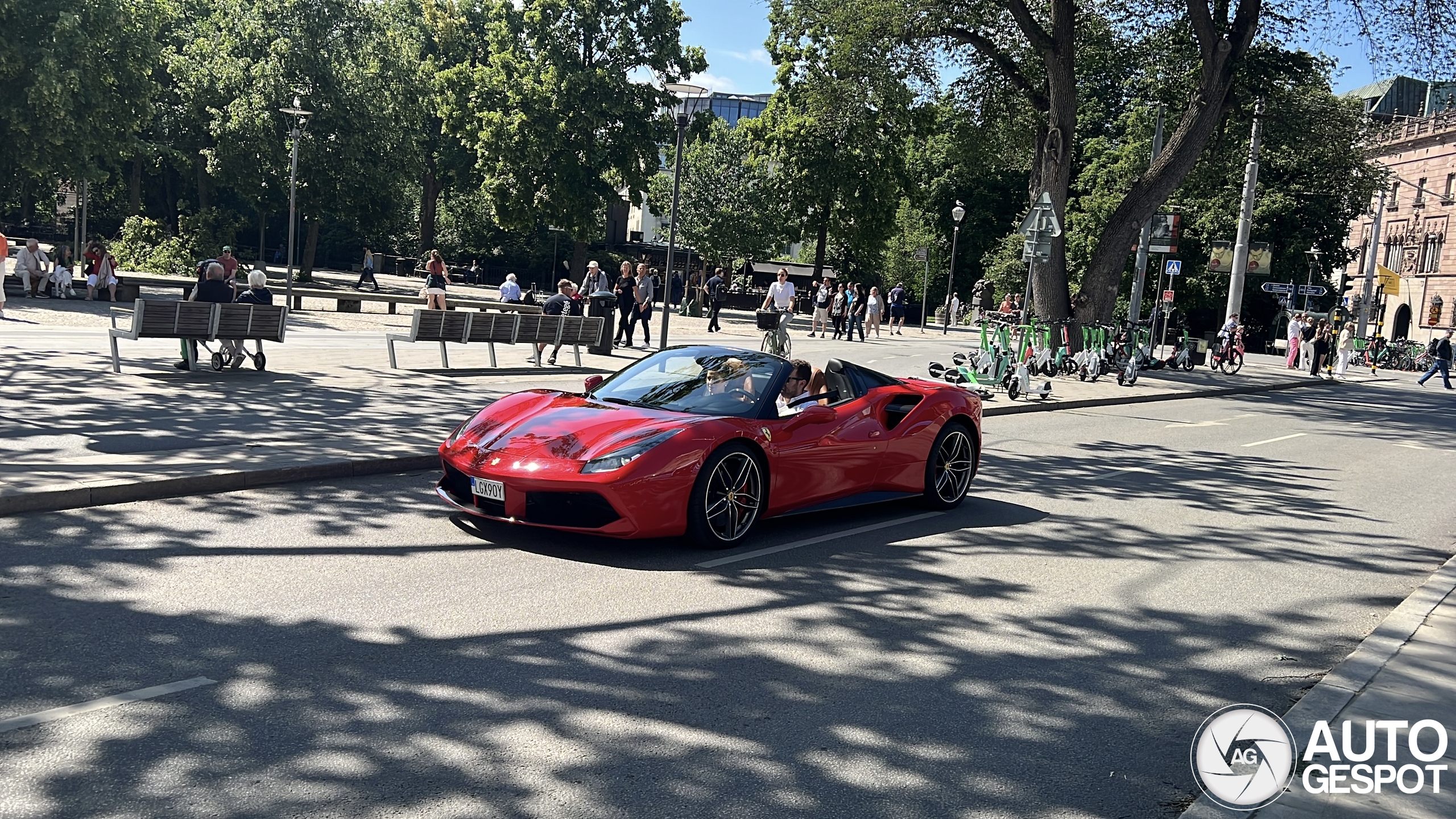 Ferrari 488 Spider