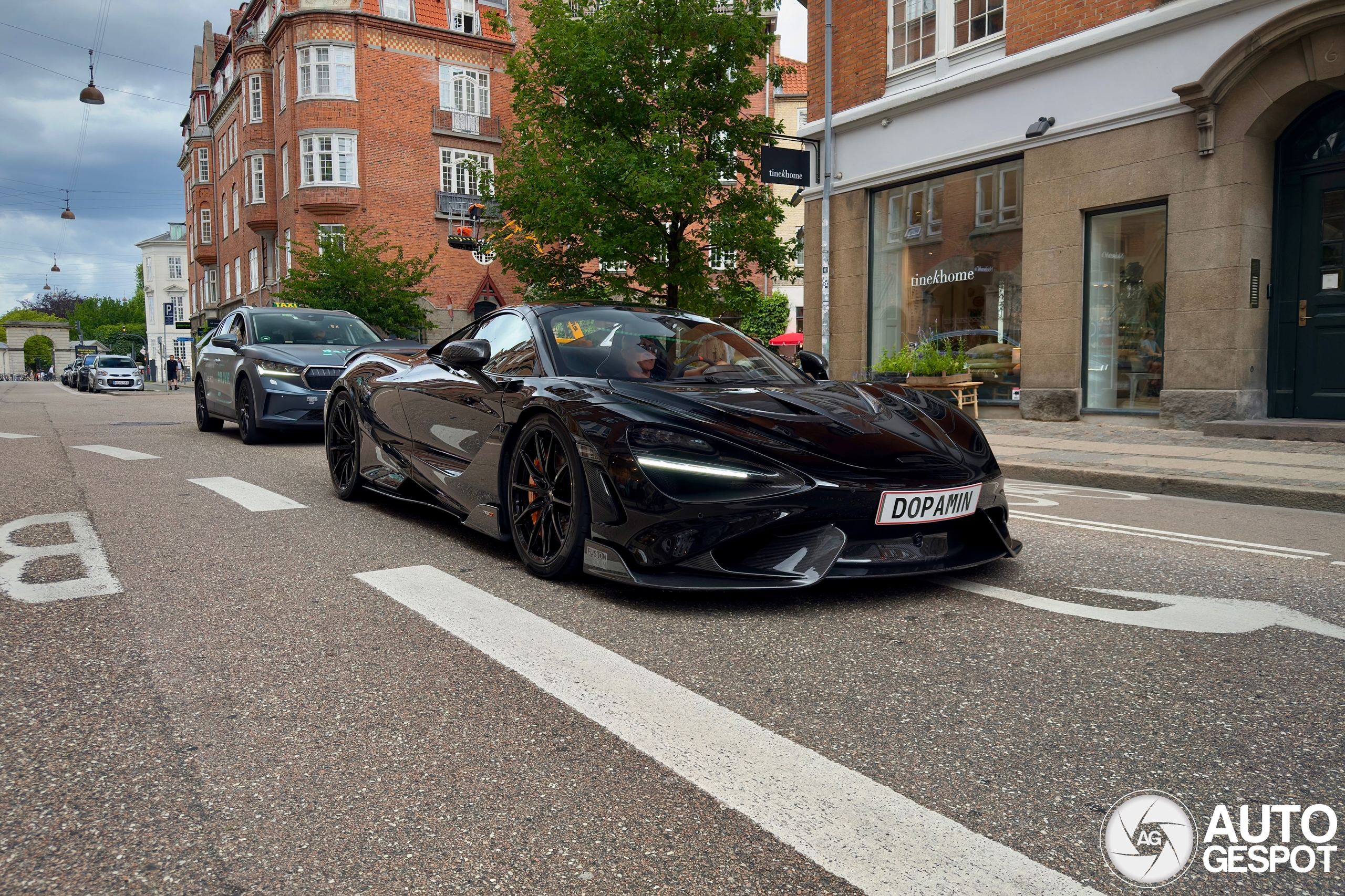 McLaren 765LT Spider
