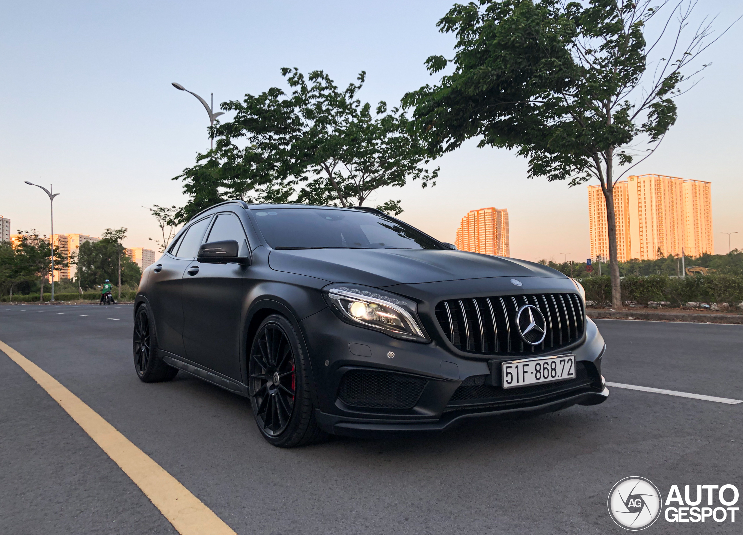 Mercedes-Benz GLA 45 AMG X156