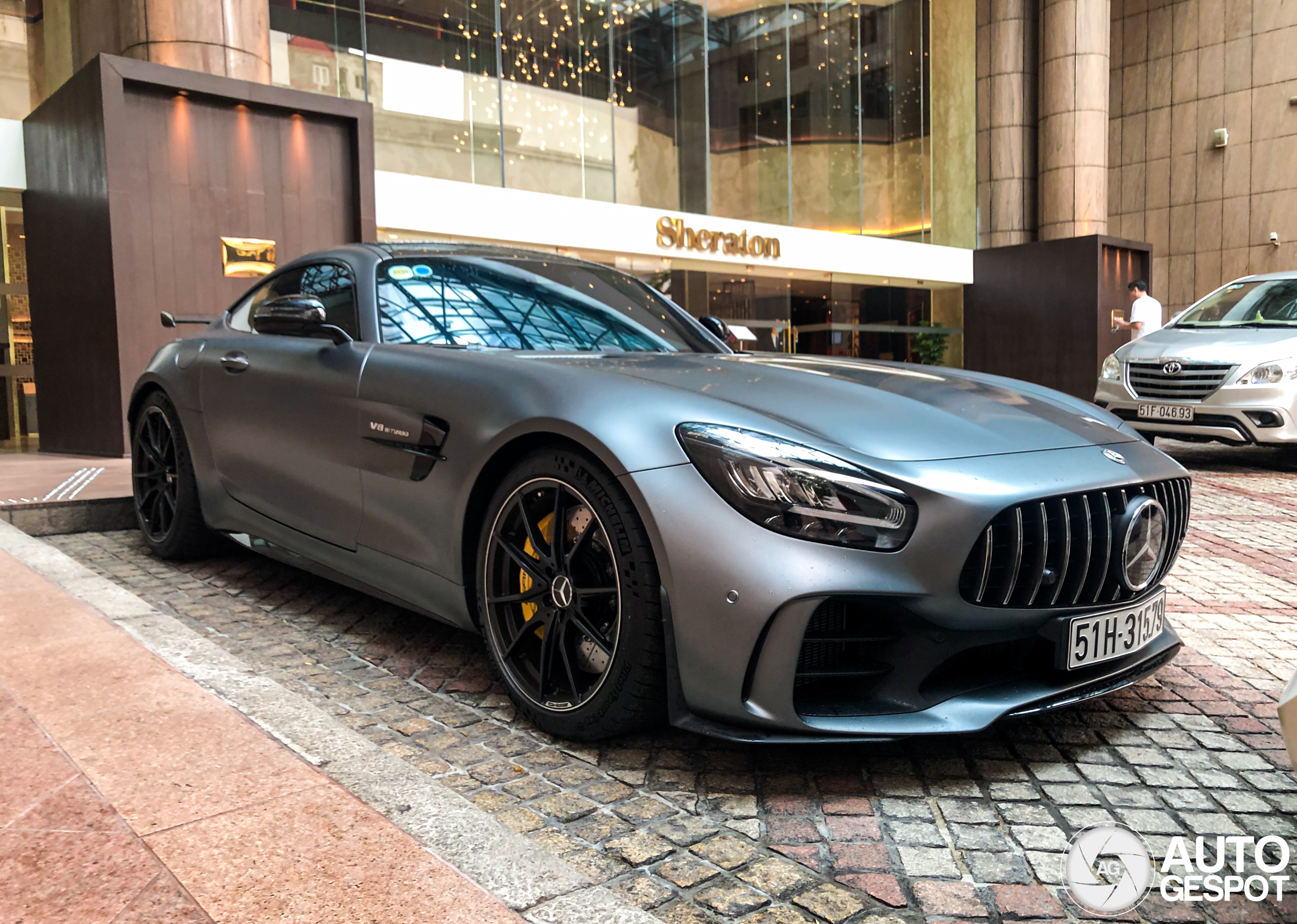 Mercedes-AMG GT R C190 2019