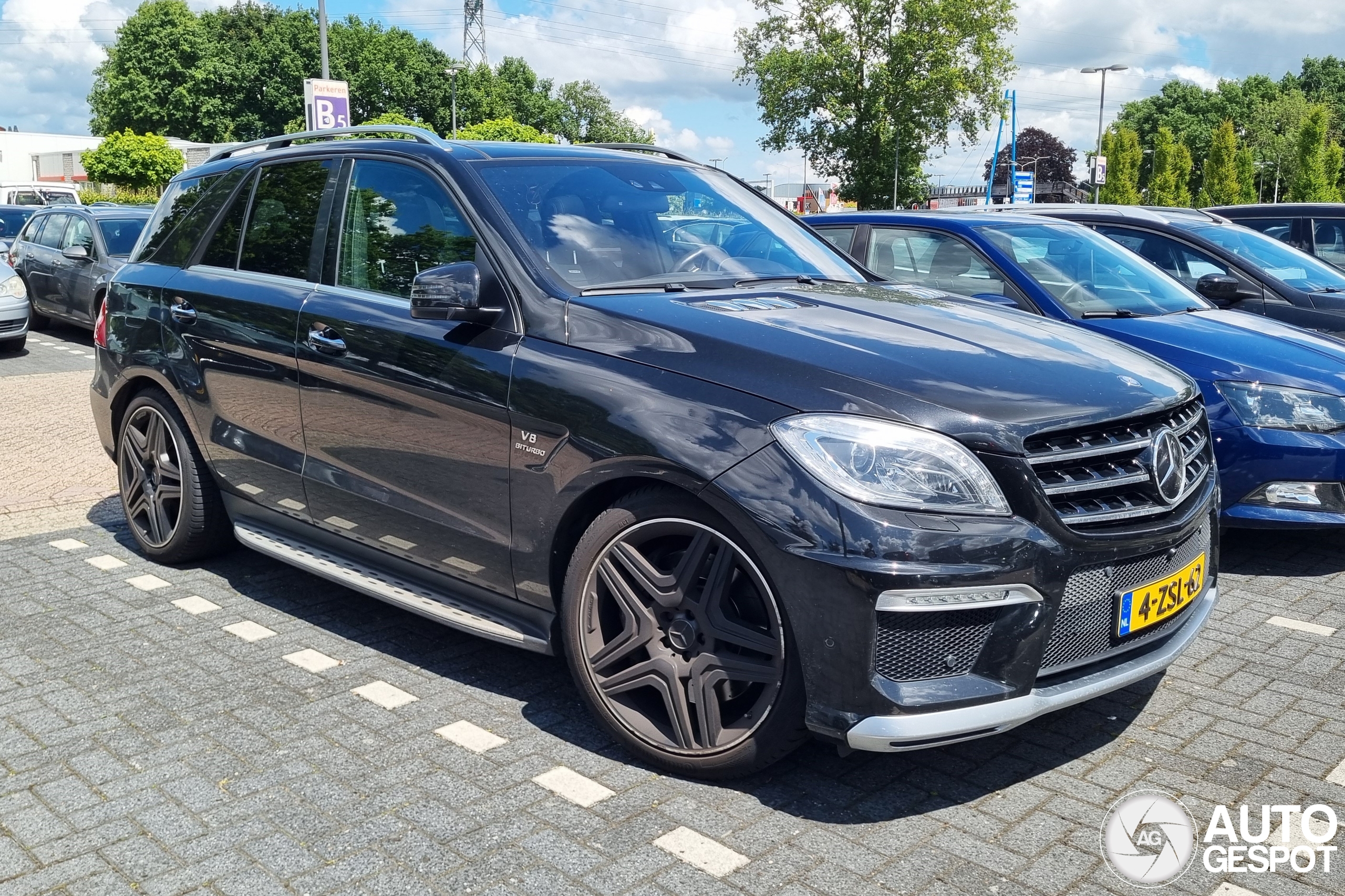 Mercedes-Benz ML 63 AMG W166