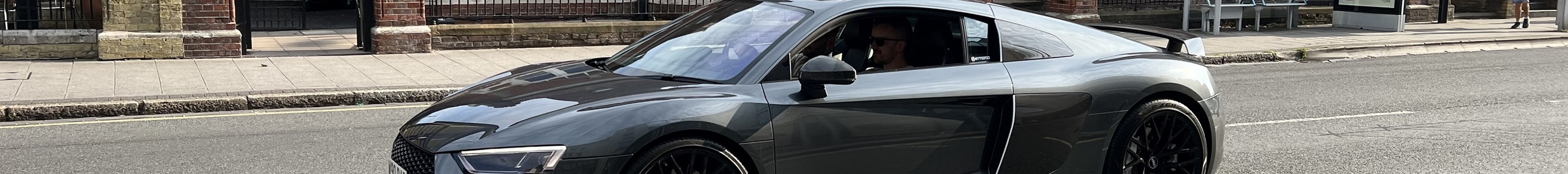 Audi R8 V10 Plus 2015