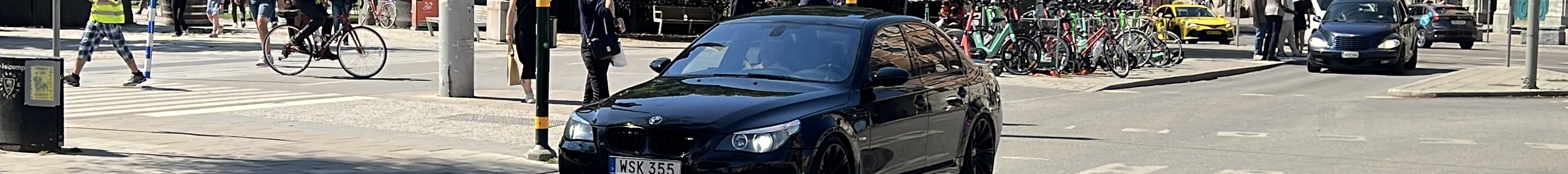 BMW M5 E60 2005