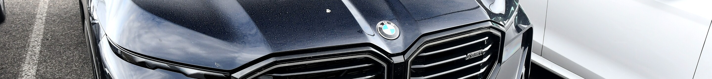 BMW XM G09