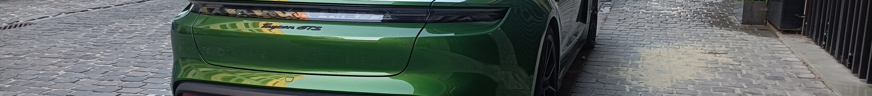 Porsche Taycan GTS