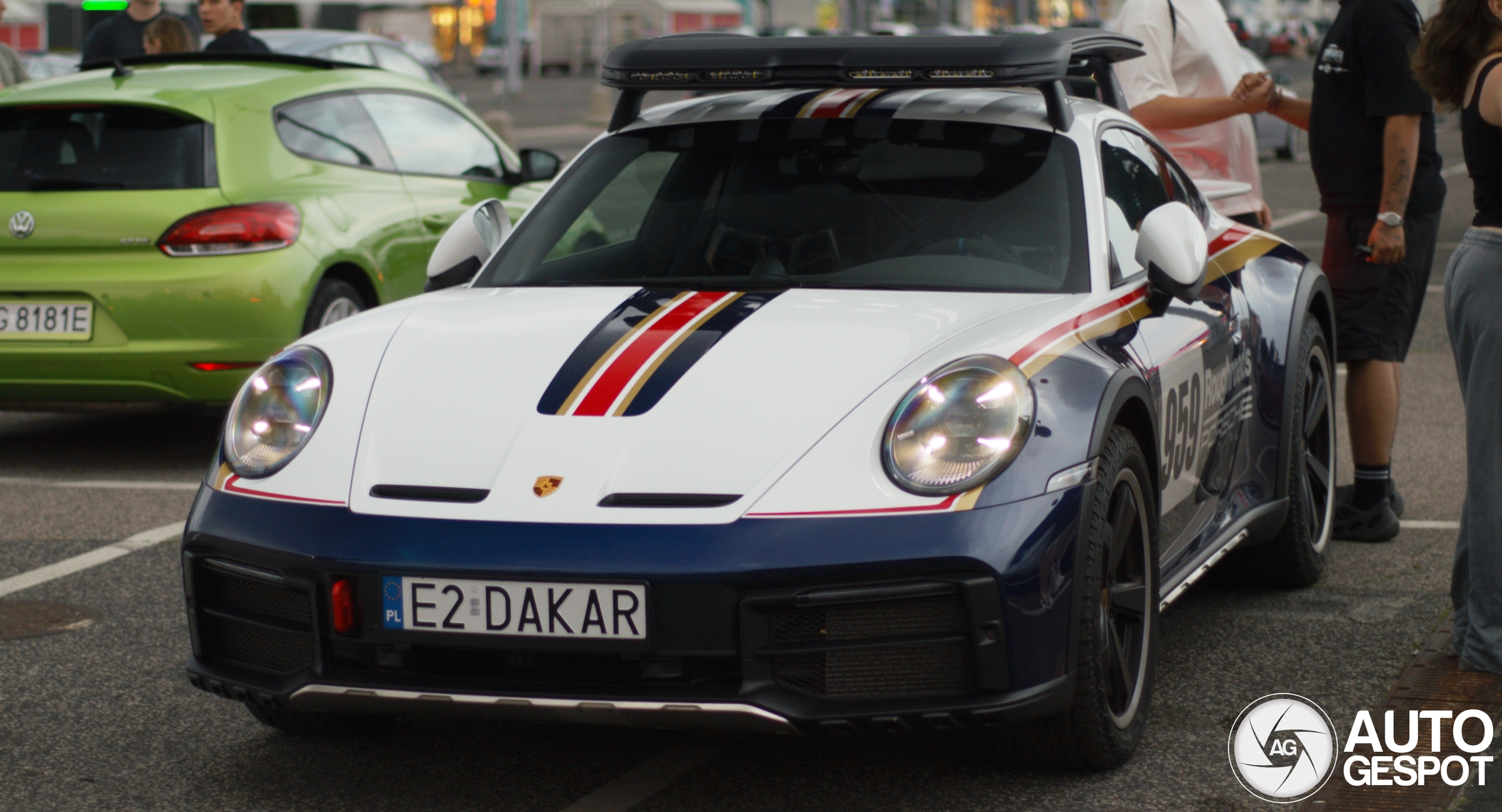 Porsche 992 Dakar