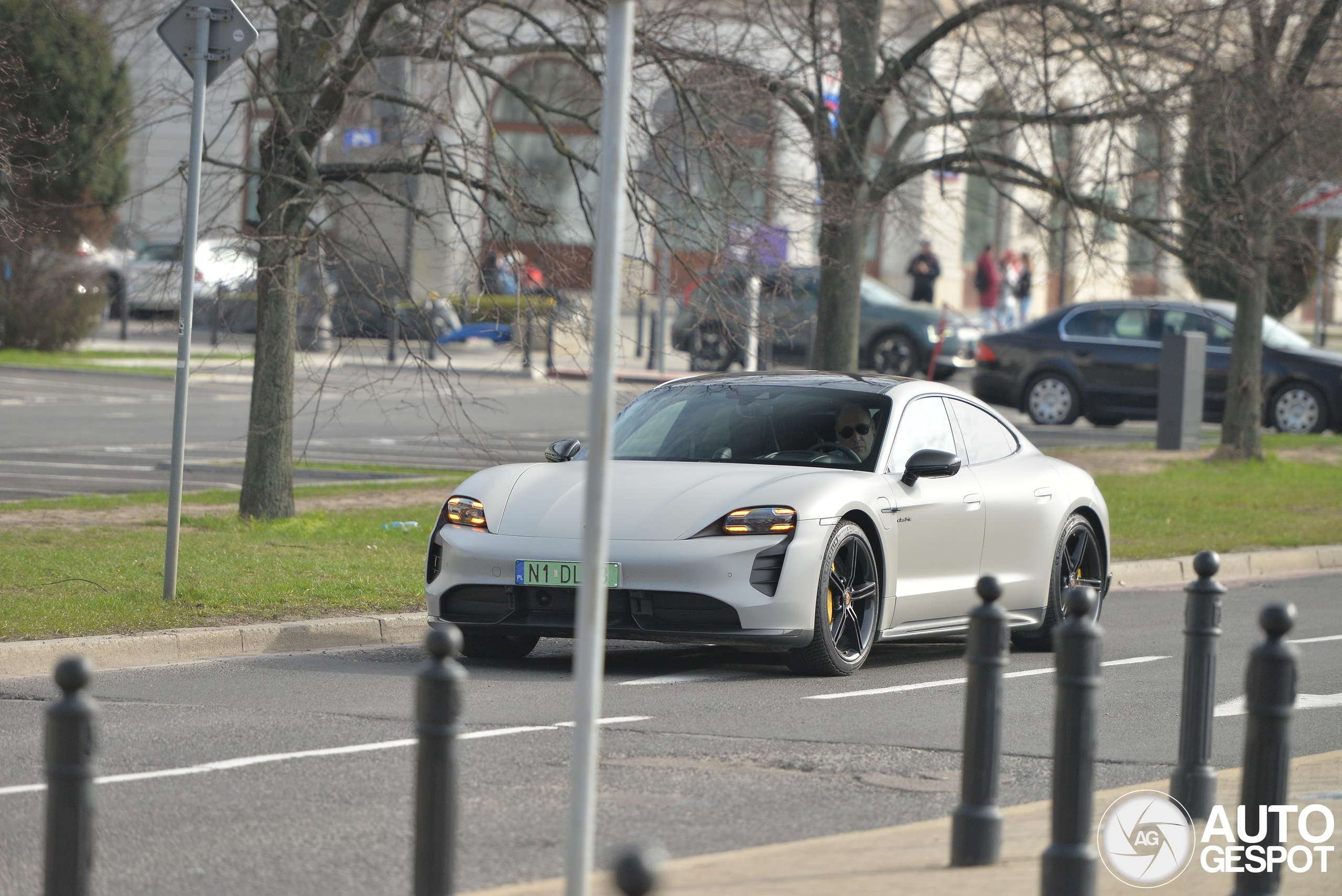 Porsche Taycan Turbo S