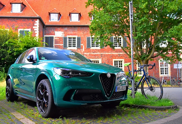 Alfa Romeo Stelvio Quadrifoglio 2023