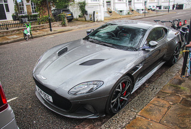 Aston Martin DBS Superleggera